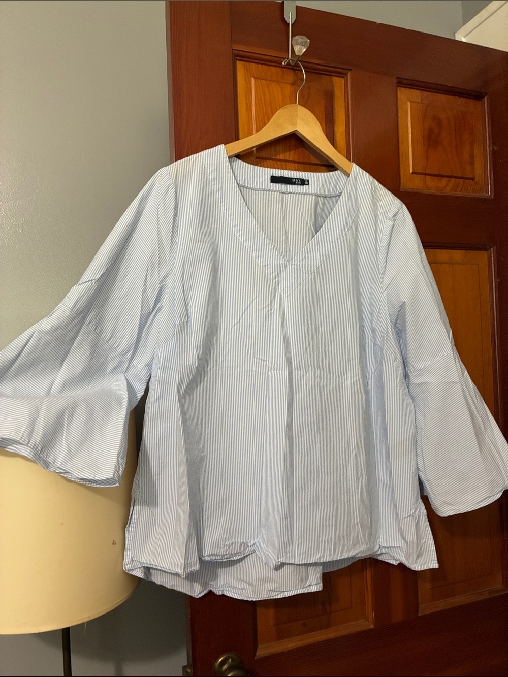 Max Jeans Light Blue Pinstriped V-Neck Bell Sleeve Top